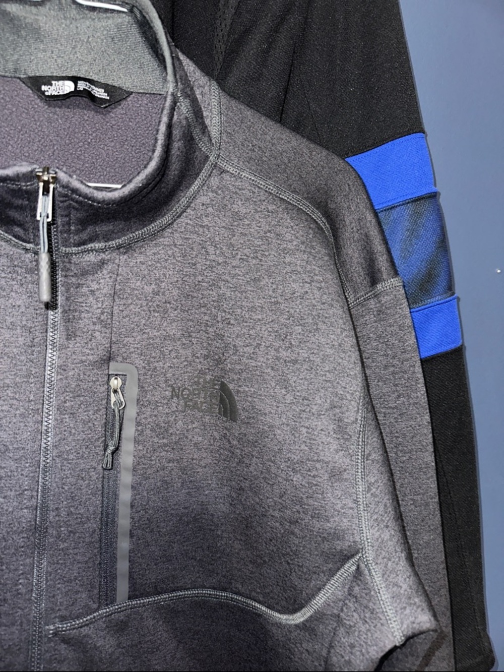 The North Face Men's Heather Charcoal Full-Zip Performance Jacket